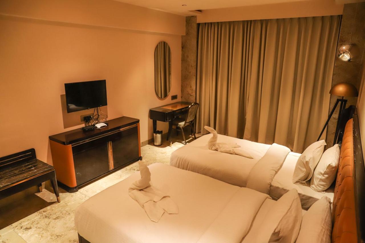 Vits Bharat Nanded Hotel Exterior photo
